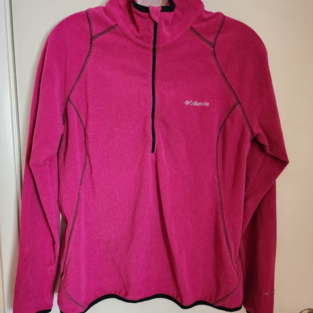Columbia Pullover Top with Zip Up.